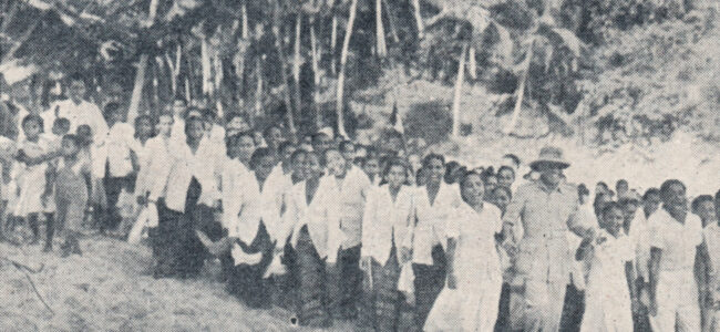 Sukarno dancing with Moluccans Bung Karno Penjambung Lidah Rakjat Wiki