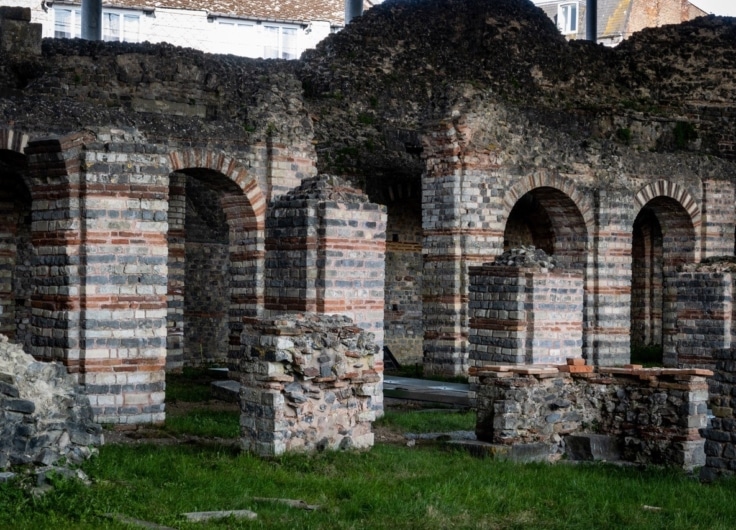 Bavay extérieur 2